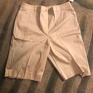 Anne Klein Sport Bermuda Shorts - Size 14